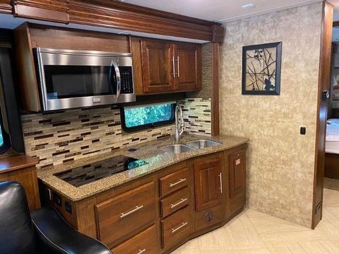 Used 2017 Coachmen Cross Country RD 404RB