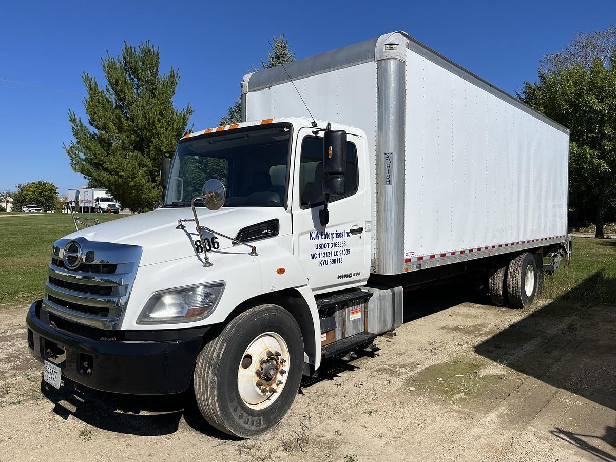Used 2017 Hino 268 Box Truck