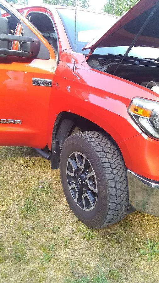 Used 2018 Toyota Tundra | Reliable Full-Size Pickup | Well-Maintained