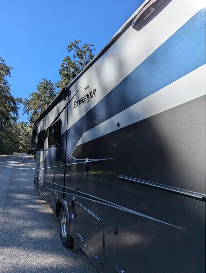 Used 2024 Forest River Sunseeker 3010DS