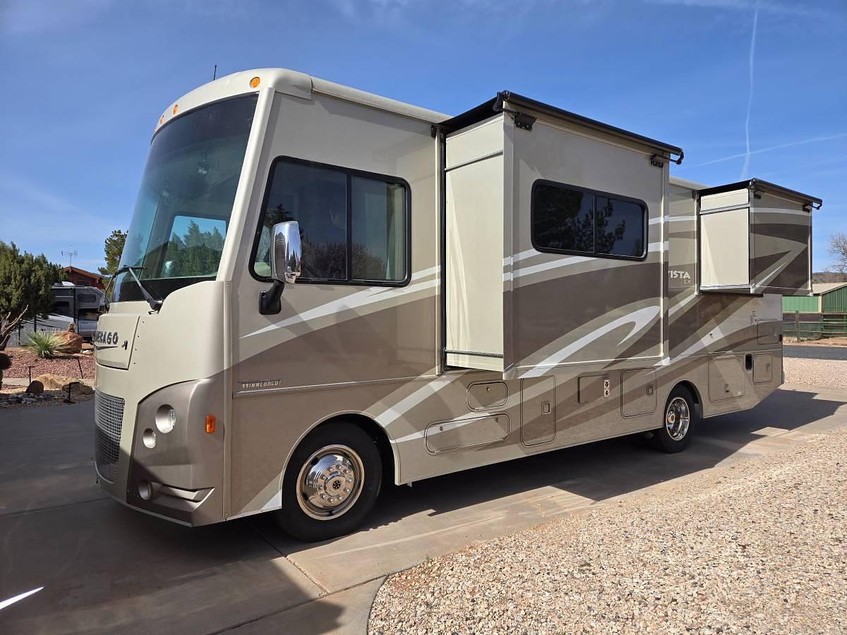 Used 2016 Winnebago Vista Lx 27 N