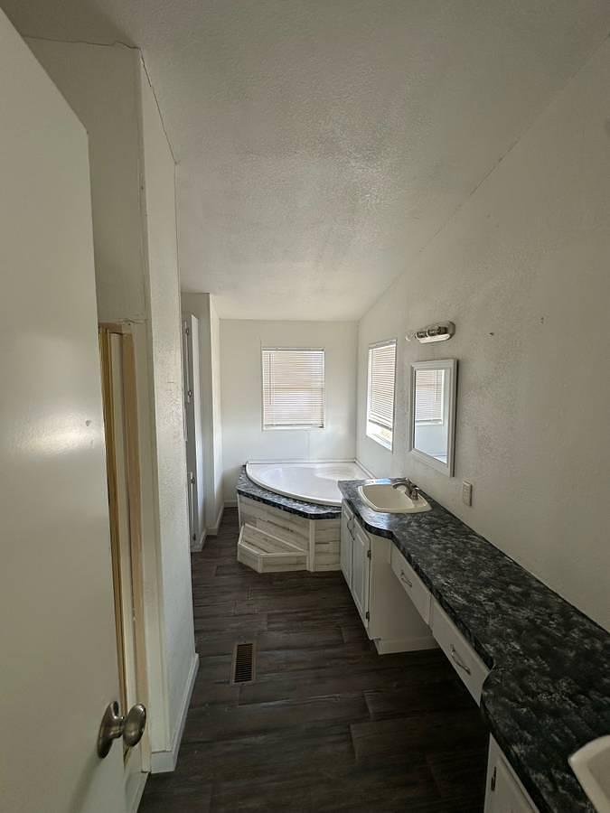 Used 1992 Palm Harbor Double Wide Trailer