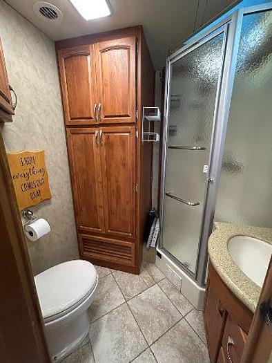 Used 2008 Monaco KNIGHT 40SKQ