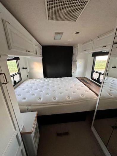 Used 1998 Winnebago Chieftain