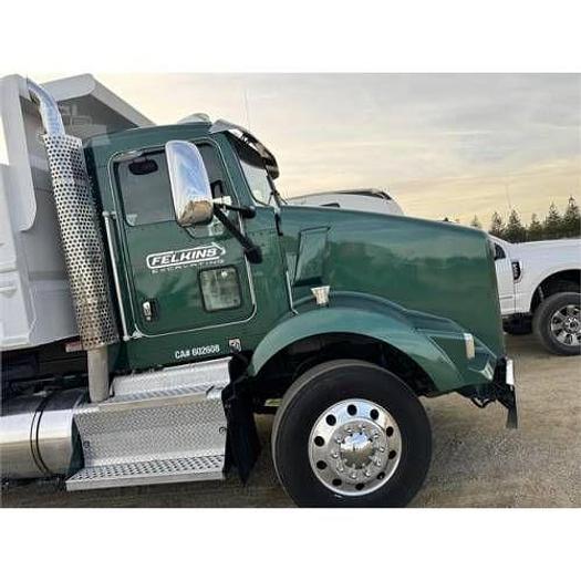 Used 2015 KENWORTH T800 Dump Truck
