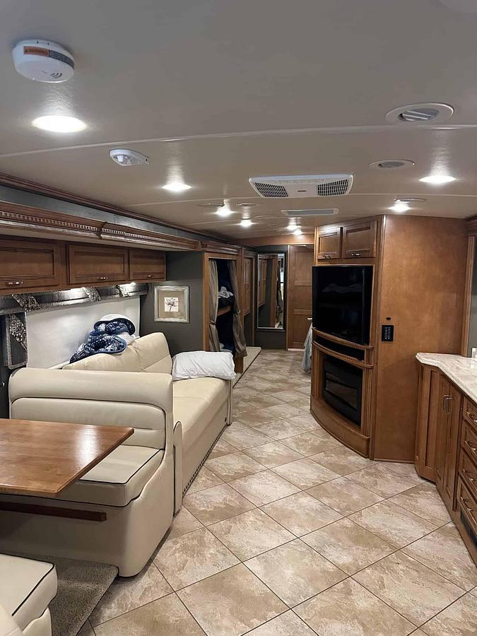 Used 2018 Winnebago Forza 38W Class A Motorhome