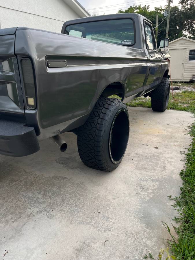 Used 1977 Ford F-150 Pickup Truck