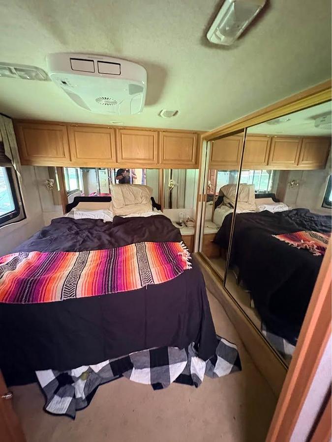 Used 2000 Alpine Coach Limited 38FDDS