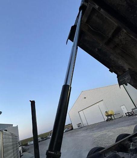 Used 2014 KENWORTH T800