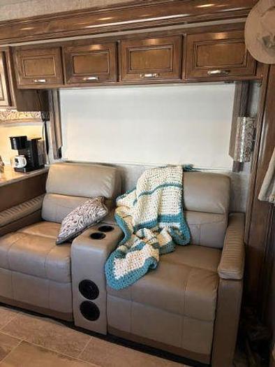 Used 2020 Thor Magnitude SV34