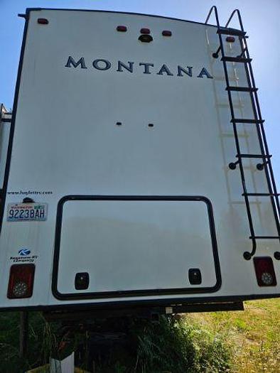 Used 2021 Keystone Montana 3762BP
