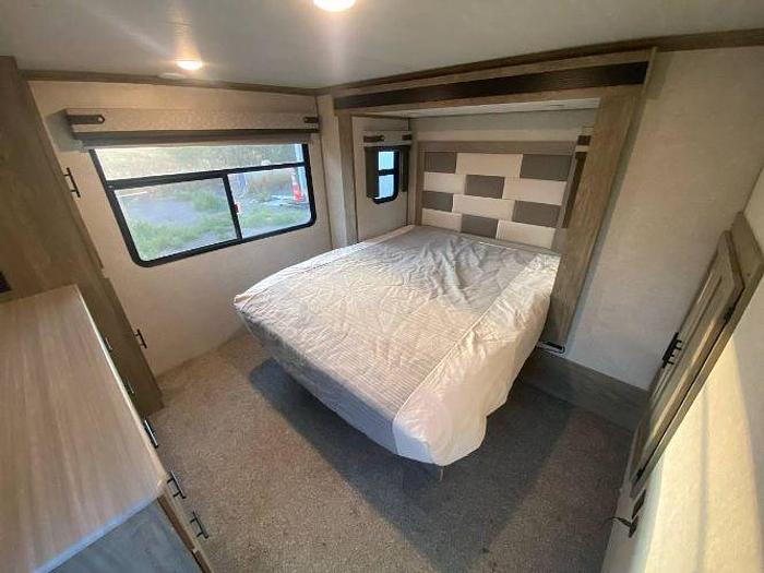 Used 2021 Forest River Salem Hemisphere 378FL