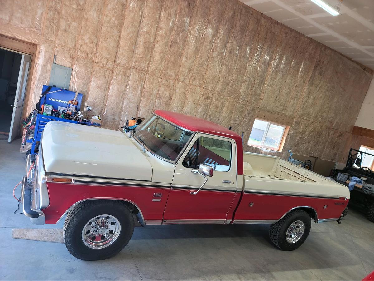 Used 1976 Ford F250 XLT Camper Special