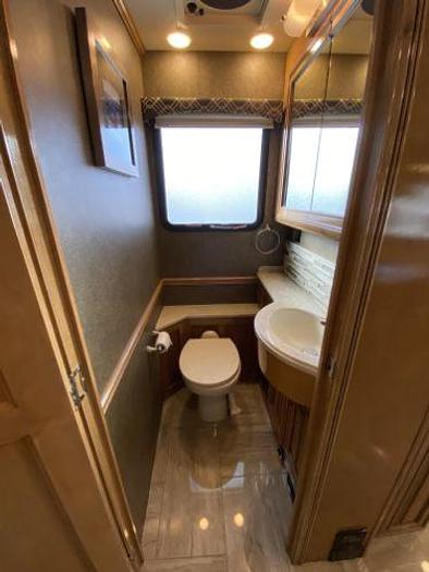 Used 2019 Thor Venetian J40