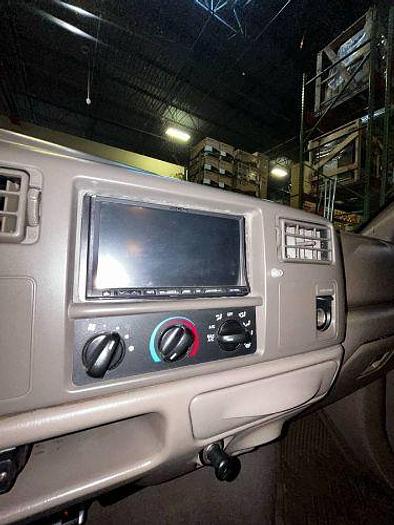 Used 2001 Ford Super Duty F-350 SRW Lariat