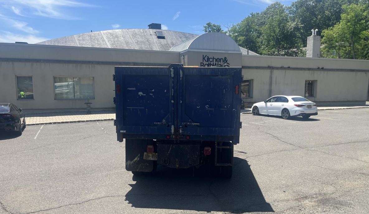 Used 2001 GMC TopKick C6500 Dump Truck
