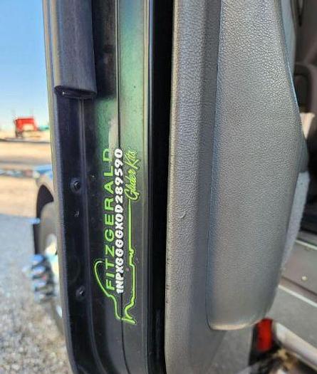 Used 2014 Peterbilt 389