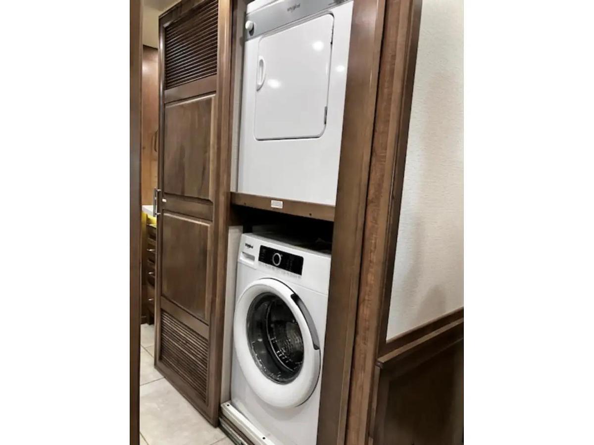 Used 2022 Entegra Anthem 44W Class A Motorhome