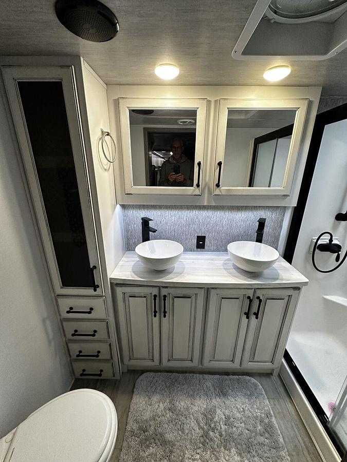 Used 2022 Keystone Montana Legacy 3761FL Fifth Wheel