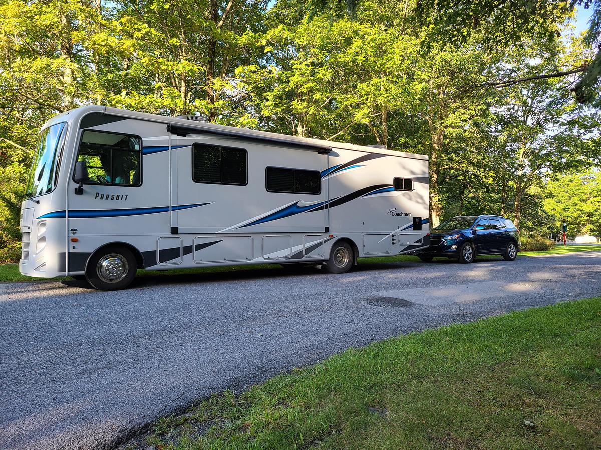 Used 2022 Coachmen Pursuit 31TS Class A Motorhome