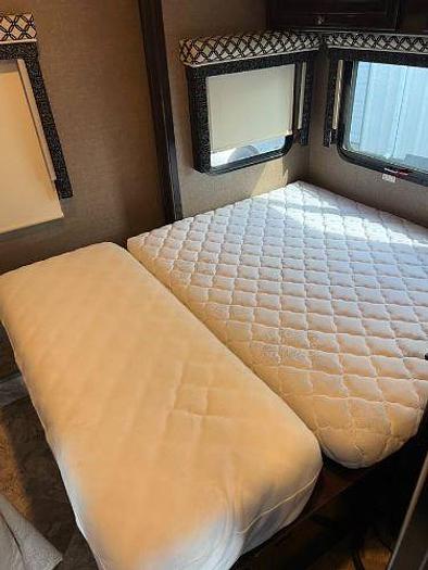 Used 2017 Thor Siesta 24SS