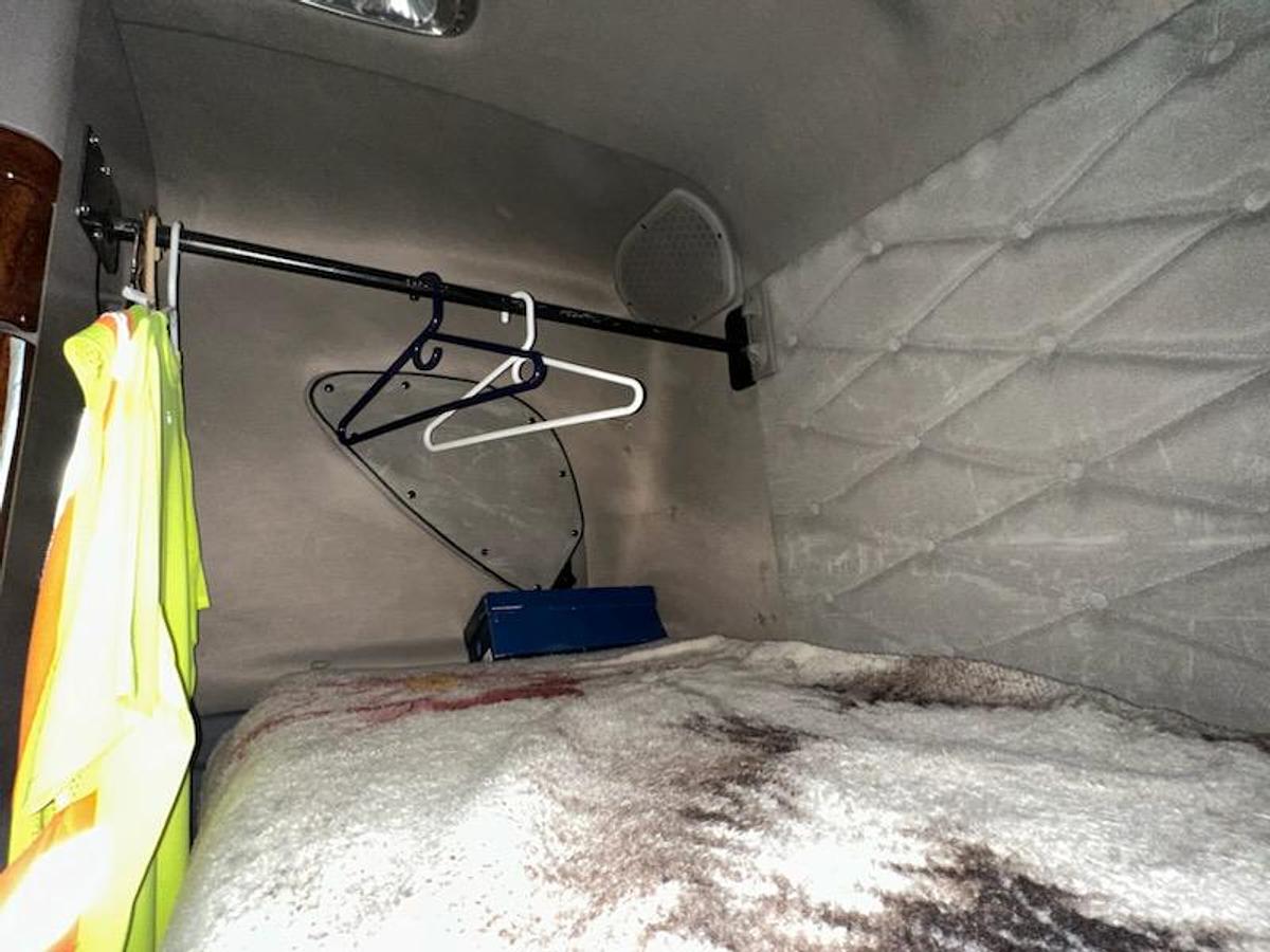 Used 2013 Freightliner Cascadia 125