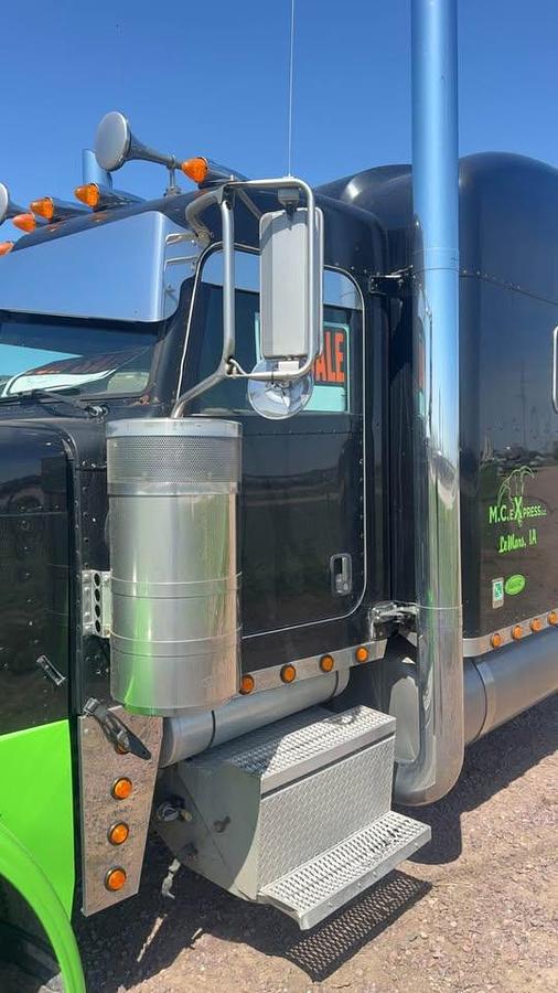 Used 2007 Peterbilt 379