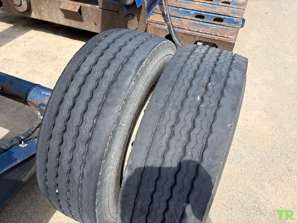 Used 2008 Cozad 28 Ft x 10 In Equipment Trailer
