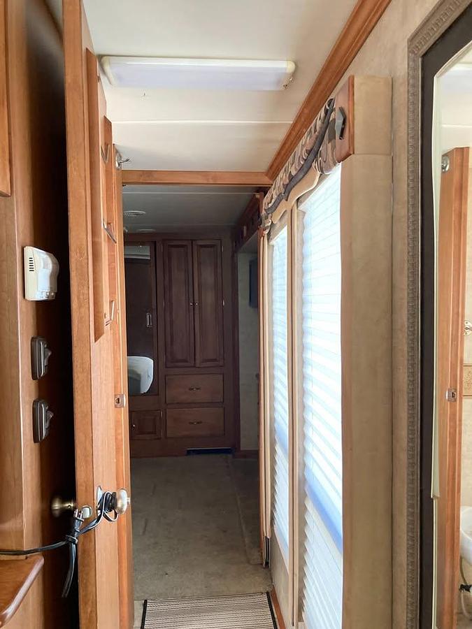 Used 2008 Tiffin Allegro Bay 37DB