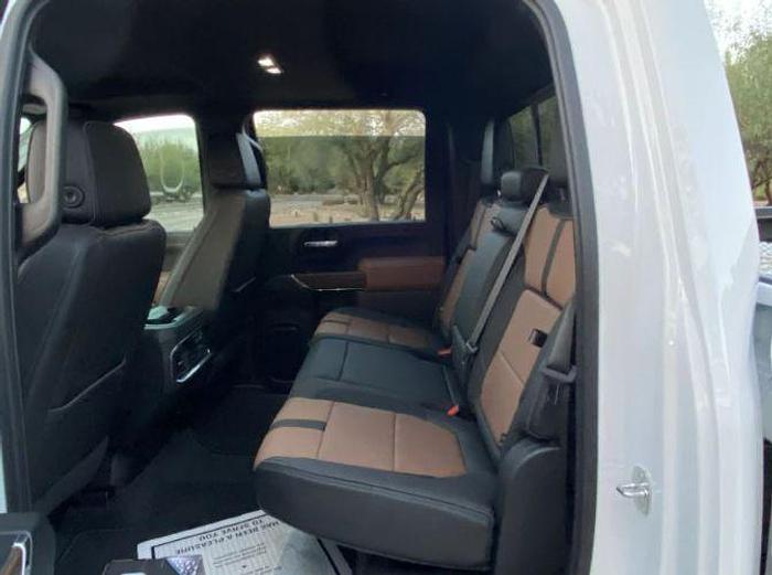 Used 2020 Northwood Arctic Fox Grande Ronde 35-5Z with a 2020 Chevrolet Silverado 3500HD 4WD