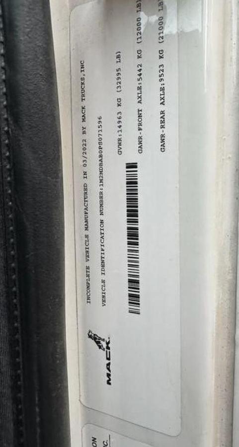 Used 2023 Mack MD7