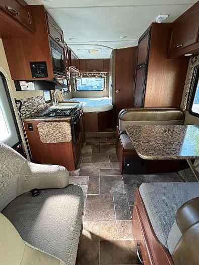 Used 2017 Thor Motor Coach Freedom Elite 23H