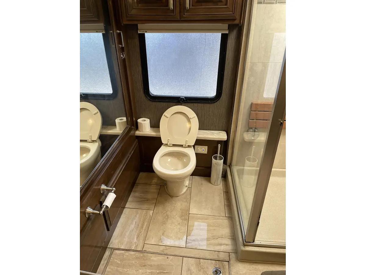 Used 2019 Thor Motor Coach TUSCANY 45MX Class A Motorhome