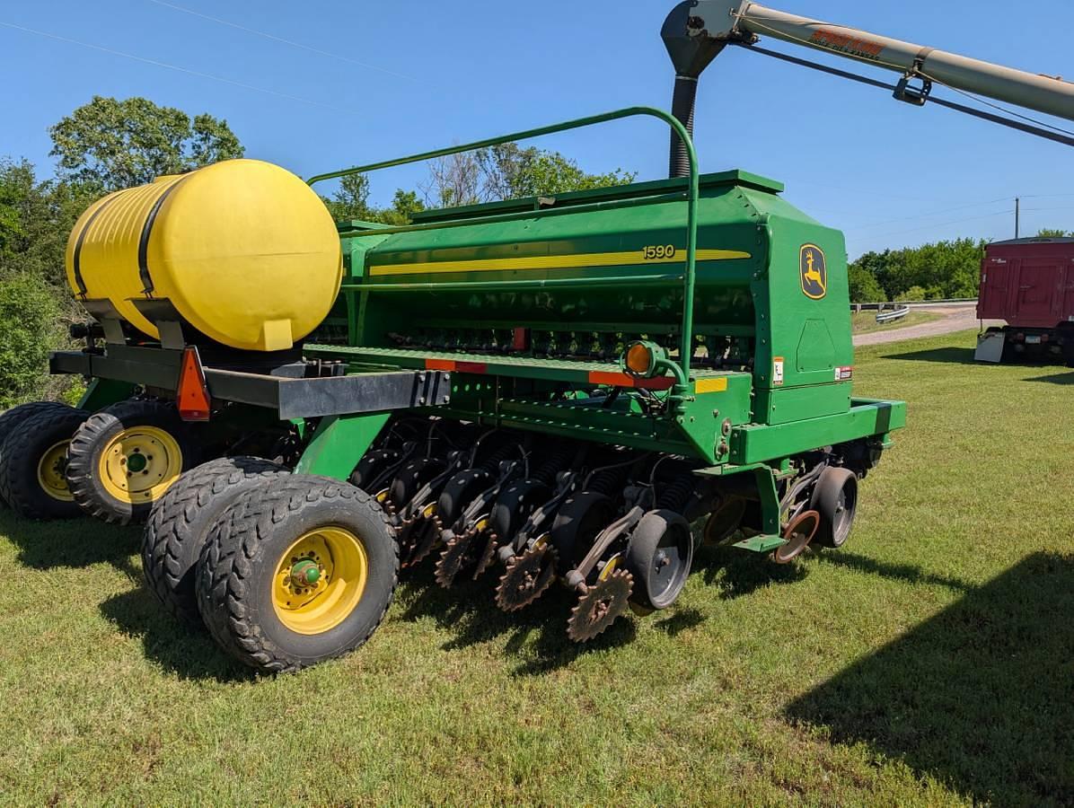 Used John Deere 1590 No-Till Drill