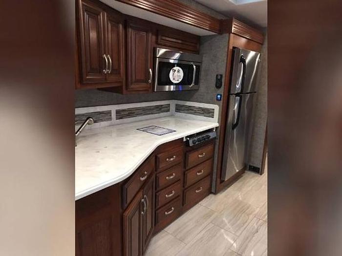Used 2018 Forest River Berkshire 34QS