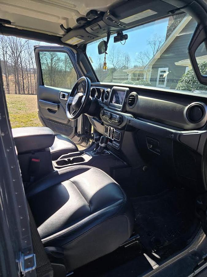 Used 2020 Jeep Gladiator