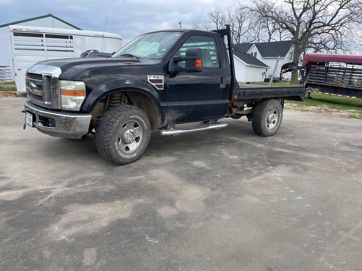 Used 2008 Ford F250 flatbed