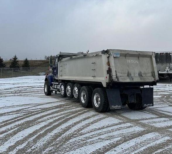 Used 2012 WESTERN STAR 4900