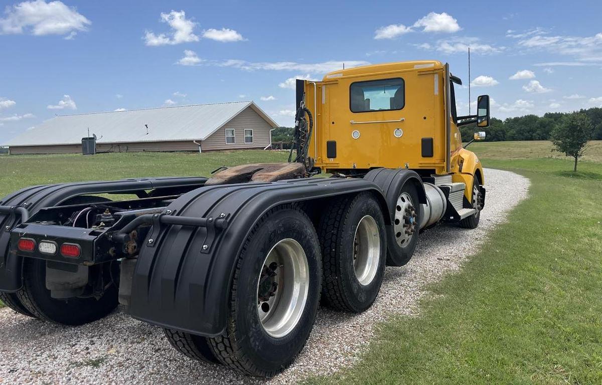 Used 2020 KENWORTH T680
