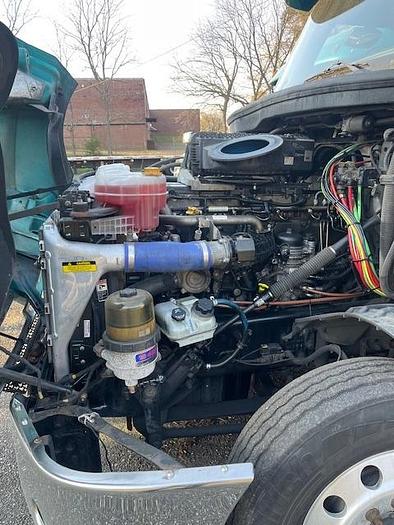 Used 2020 Freightliner Cascadia