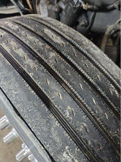 Used 2006 Freightliner Coronado