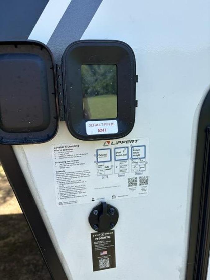 Used 2025 Keystone Fuzion Impact 367