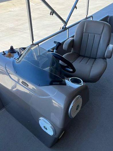 Used 2014 Premiere Leisure 200 Pontoon Boat