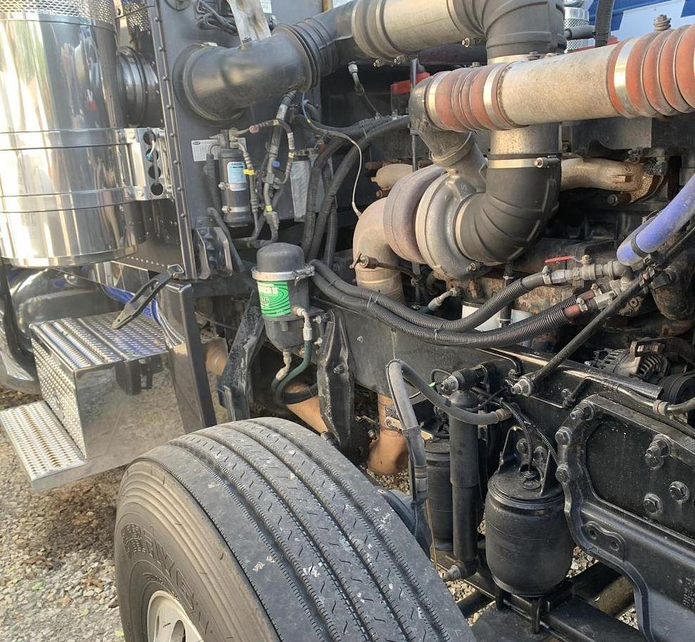 Used 2019 PETERBILT 389