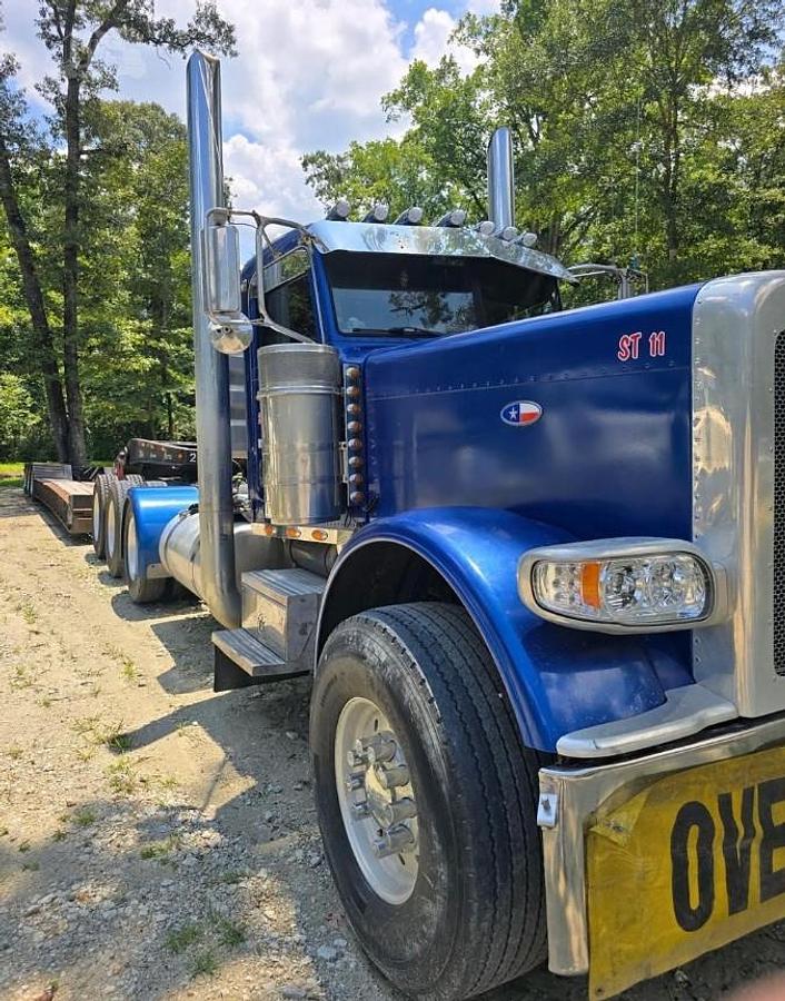 Used 2012 PETERBILT 389