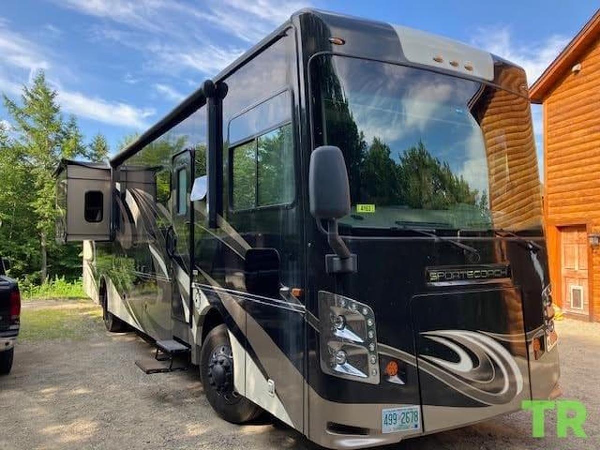 Used 2019 Coachmen Sportscoach Cross Country SRS 365RB