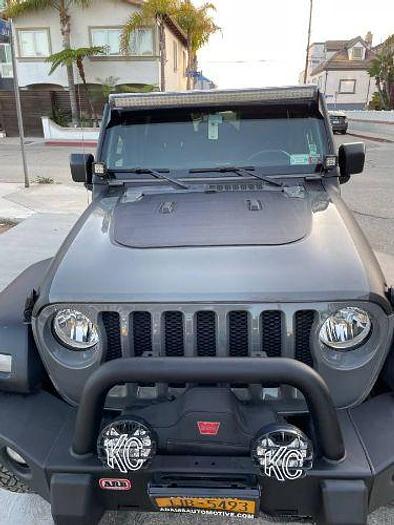 Used 2018 JEEP Wrangler Unlimited Sport
