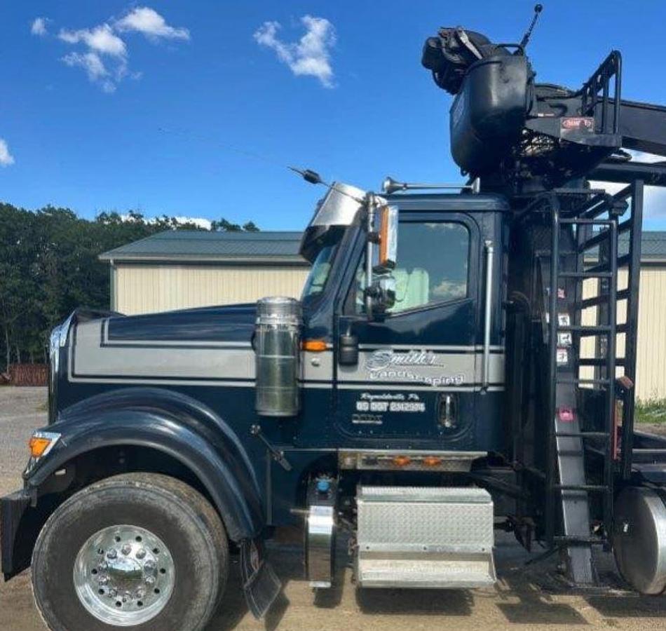 Used 2021 International HX