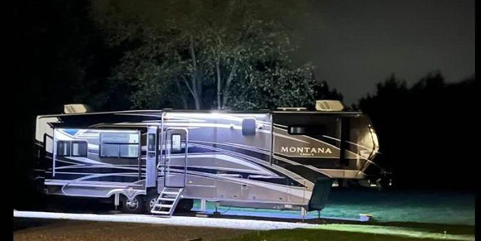 Used 2022 Keystone Montana Legacy 3781RL