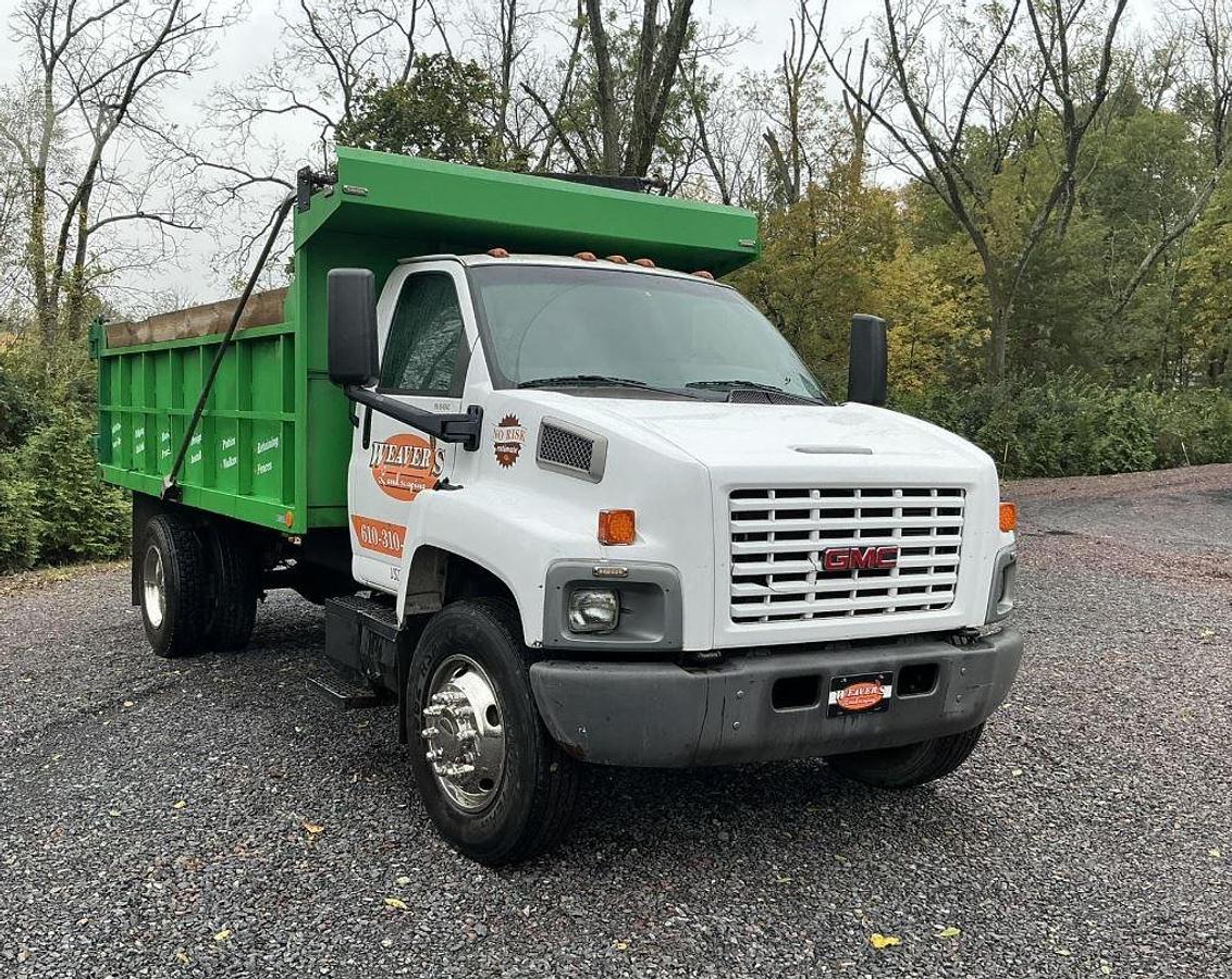 Used 2005 GMC Topkick C7500 Dump Truck
